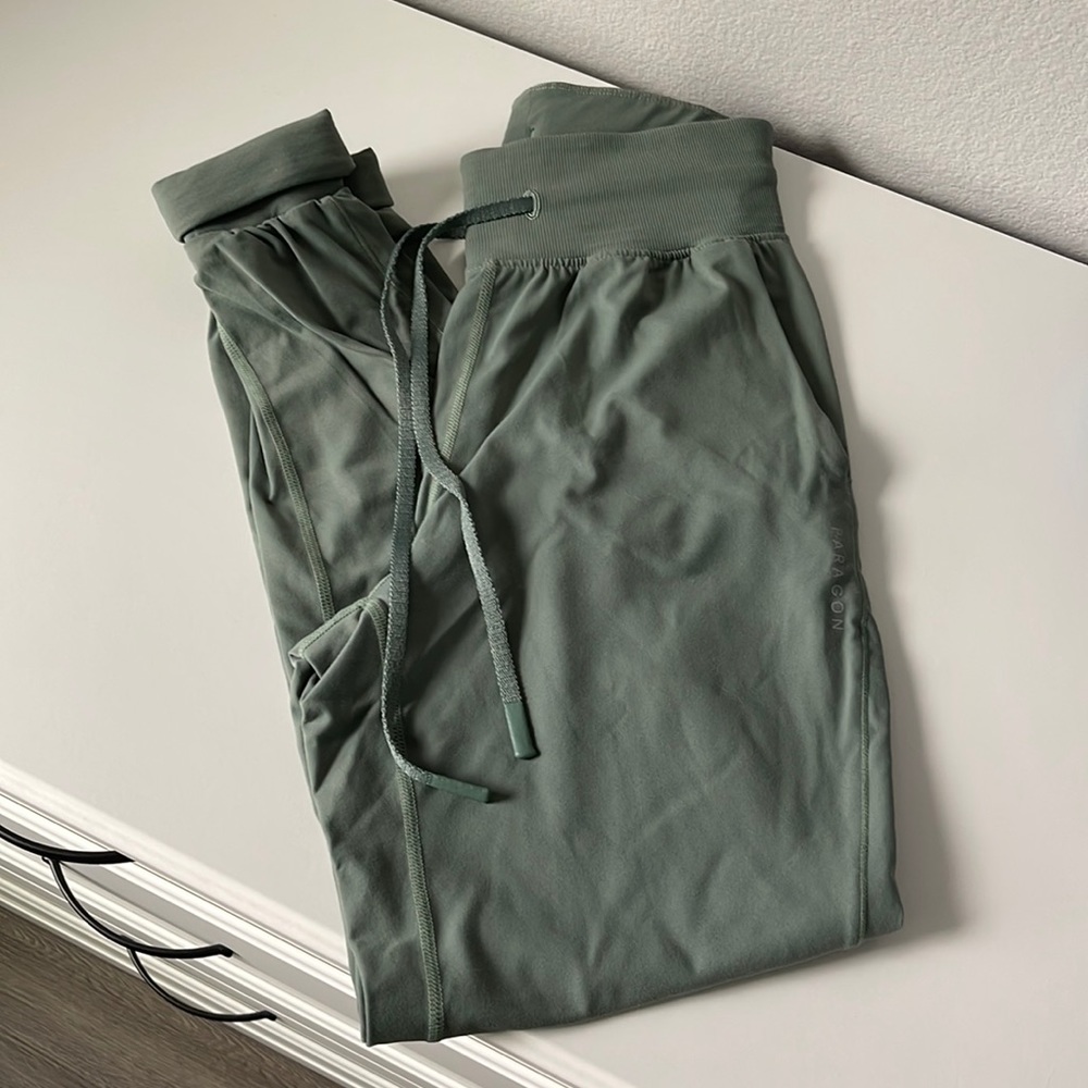 Paragon fitwear Joggers size XS